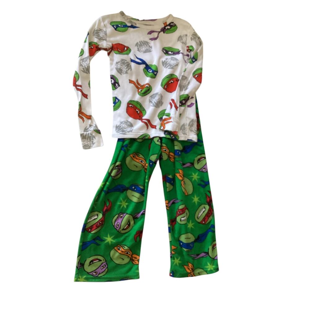 Ninja Turtles Mutant Mayham Kids Pajamas Size 10